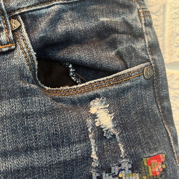 Kut from the Kloth Jeans Size 8 - Picture 9 of 14